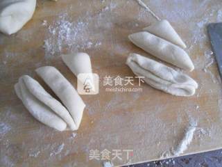 莲花花卷的做法步骤：6