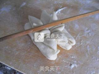莲花花卷的做法步骤：8