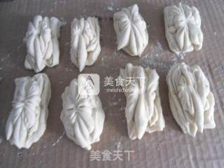 莲花花卷的做法步骤：11