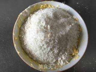 椰丝饼干的做法步骤：4