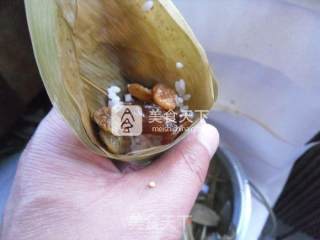 蜜枣黏米粽子的做法步骤：6