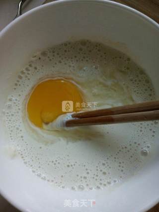 胡萝卜鸡蛋饼的做法步骤：2