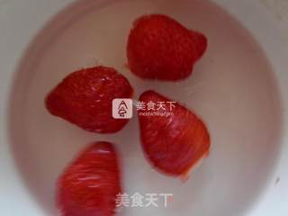 蜜汁草莓的做法步骤：5