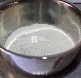 美味不用等-----鸡油葱花饼的做法步骤：1