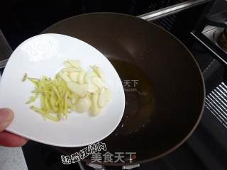 酱爆鱿鱼卷的做法步骤：6