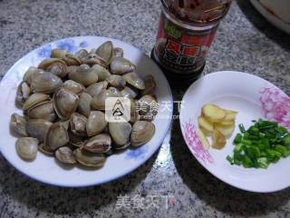 豉香梅蛤的做法步骤：1