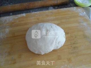 拧劲花卷的做法步骤：3