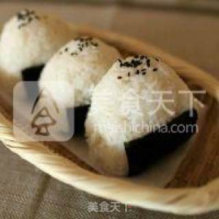 吞拿牛油果饭团的做法步骤：10