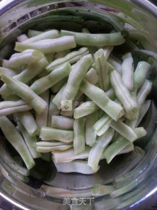 土豆炖芸豆的做法步骤：2