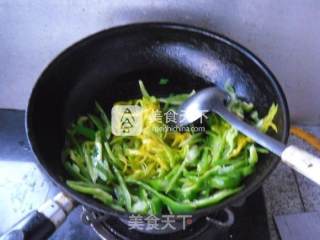 肉肠黄花菜的做法步骤：8