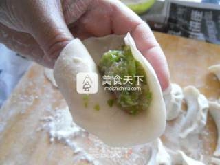 青椒猪肉水饺的做法步骤：12