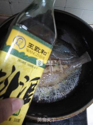 红烧鱼的做法步骤：6