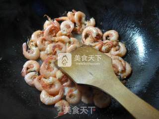 西兰花炒海虾的做法步骤：4