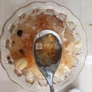 桃胶银耳汤的做法步骤：5