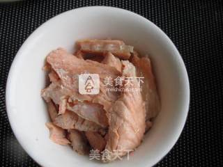 三文鱼蛋羹的做法步骤：2