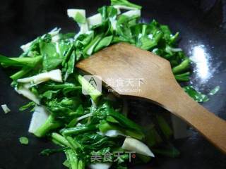 笋片炒油菜蕻的做法步骤：5