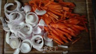 简式手抓饭的做法步骤：1