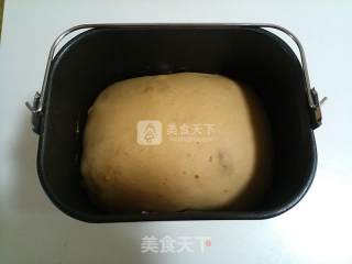 葡萄干软欧包的做法步骤：5
