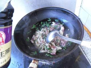 肉丝炒豆角的做法步骤：7