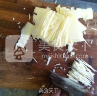 酸笋的腌制的做法步骤：2