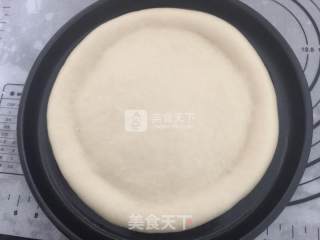 培根虾仁披萨的做法步骤：6