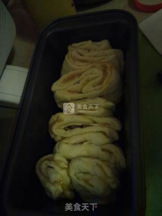 炼乳大面包的做法步骤：5