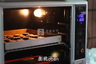 超乎想象【钻石巧克力豆饼干】的做法步骤：9