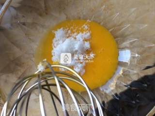 可可香莓（草莓裸蛋糕）的做法步骤：2