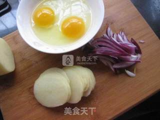 西班牙土豆煎饼的做法步骤：1