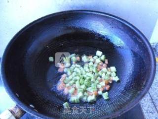 三丁炒饭的做法步骤：4