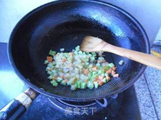 三丁炒饭的做法步骤：5