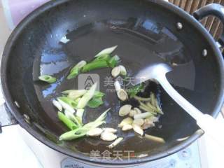 葱姜小嘴鱼的做法步骤：3