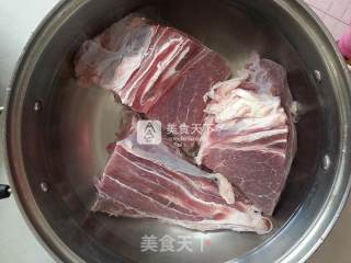 酱牛腱肉的做法步骤：2