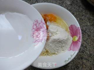 鸡蛋泡菜土豆丝饼的做法步骤：6