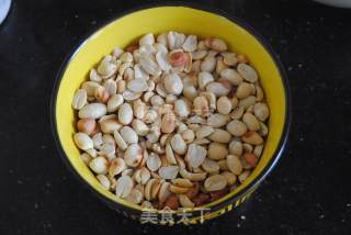 萌猴花生汤圆的做法步骤：1