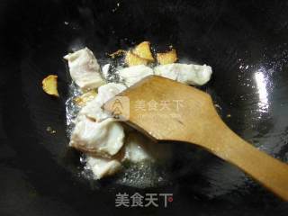 鱼骨豆腐汤的做法步骤：4