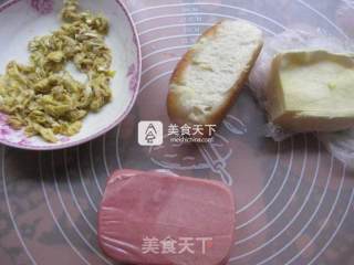 芙蓉蛋奶酪面包的做法步骤：5