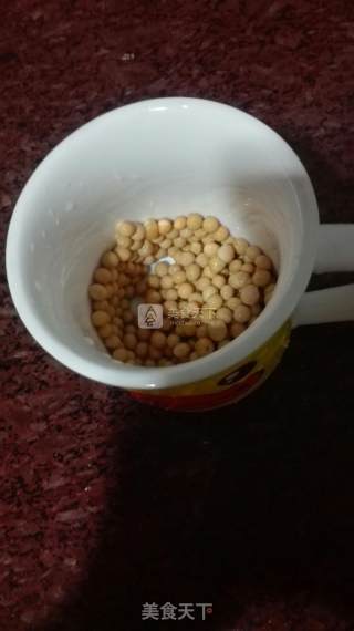 高逼格早餐～杏仁豆浆＋黄油烤包的做法步骤：2