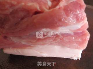 粉蒸肉的做法步骤：1