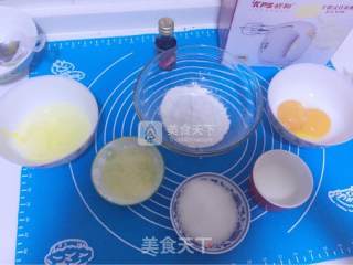 草莓夹心小方块的做法步骤：1
