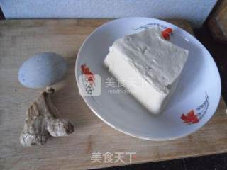 豆腐丸子的做法步骤：1