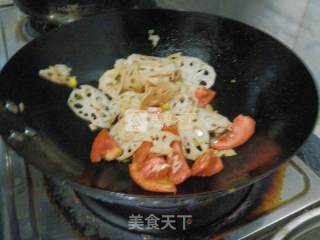 茄汁莲片的做法步骤：4
