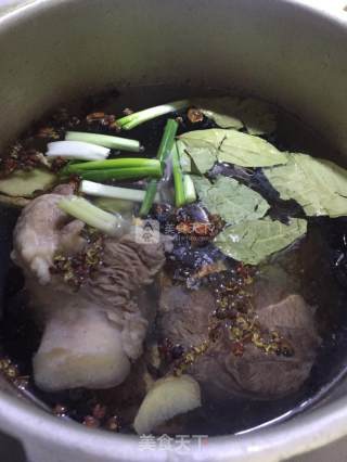 牛肉豆皮的做法步骤：1
