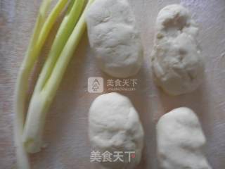 蝴蝶花卷的做法步骤：1