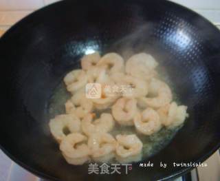 水果炒虾仁的做法步骤：6