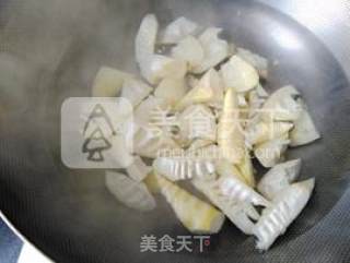 鲜笋好时节——腌笃鲜的做法步骤：4