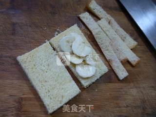 沙拉酱香蕉吐司派的做法步骤：5