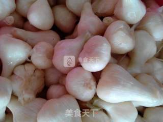 腌糖蒜的做法步骤：1