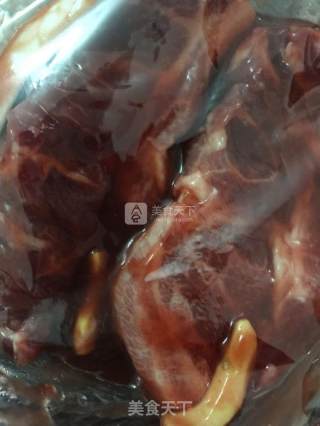 蒸叉烧肉的做法步骤：1
