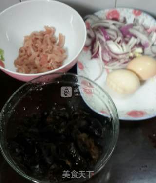 木须肉的做法步骤：1